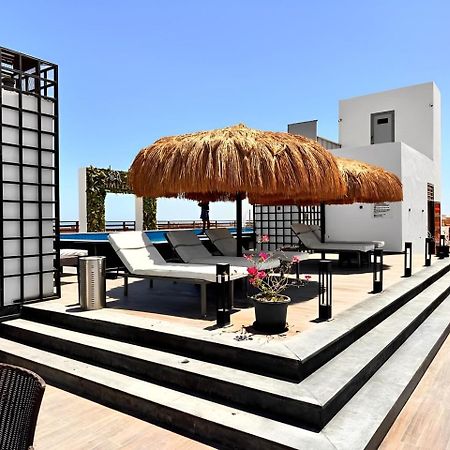 Sanctuary Sunlit Hurghada Haven With 4 Pools, Rooftop Sunsets & Gourmet Bites Steps Away Bagian luar foto
