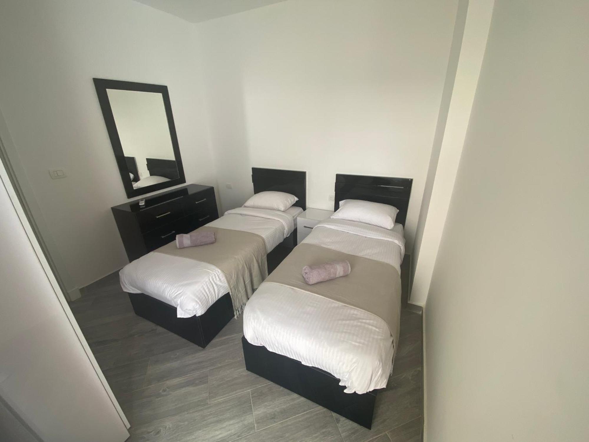 3Br 2Ba Serene Escape 4 Pools 1 Heated In The Winter Free Wifi Restaurant And Onsite Shop Hurghada Bagian luar foto